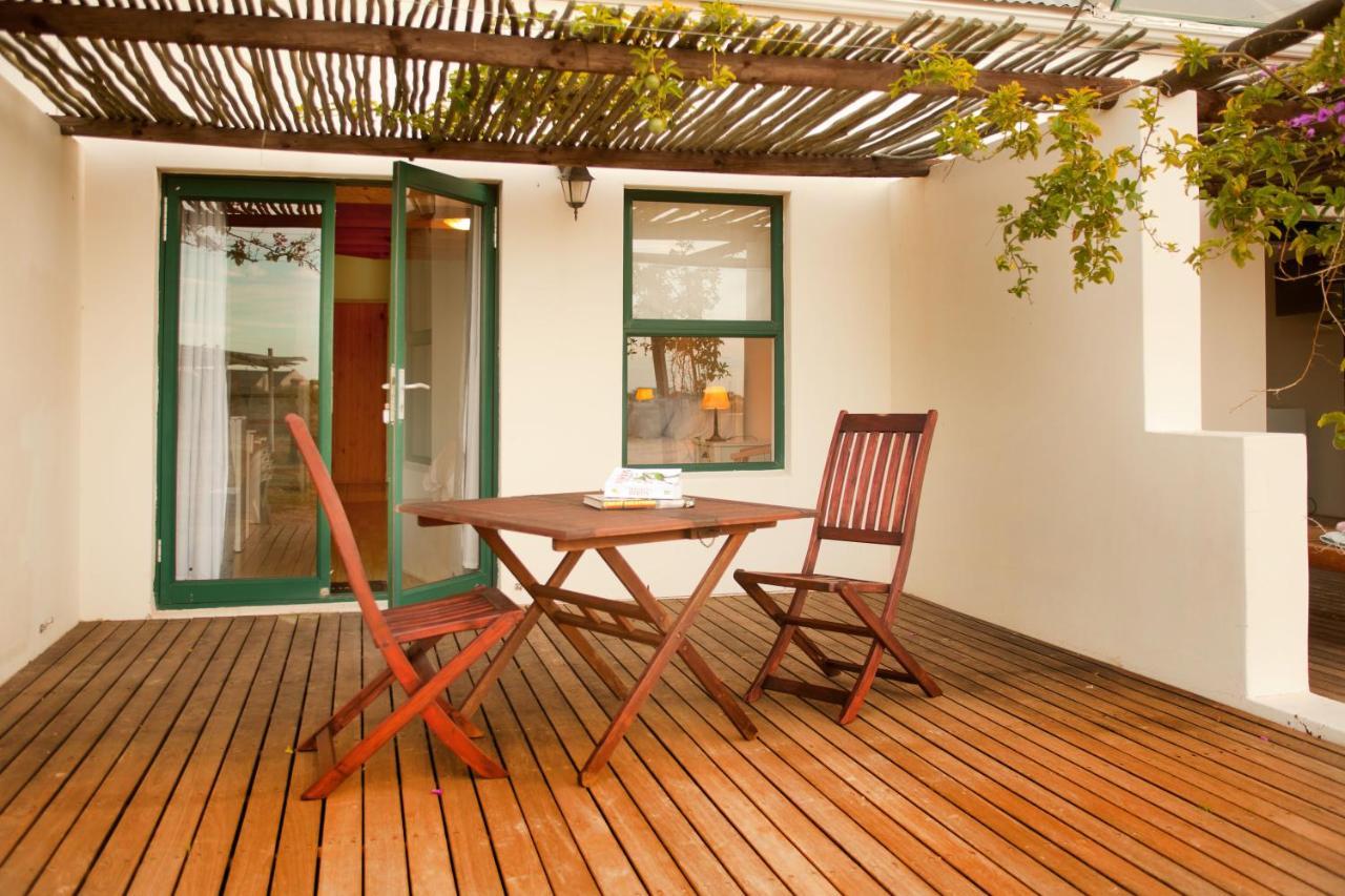 Tortoise Trail Lodge Лангебан Экстерьер фото